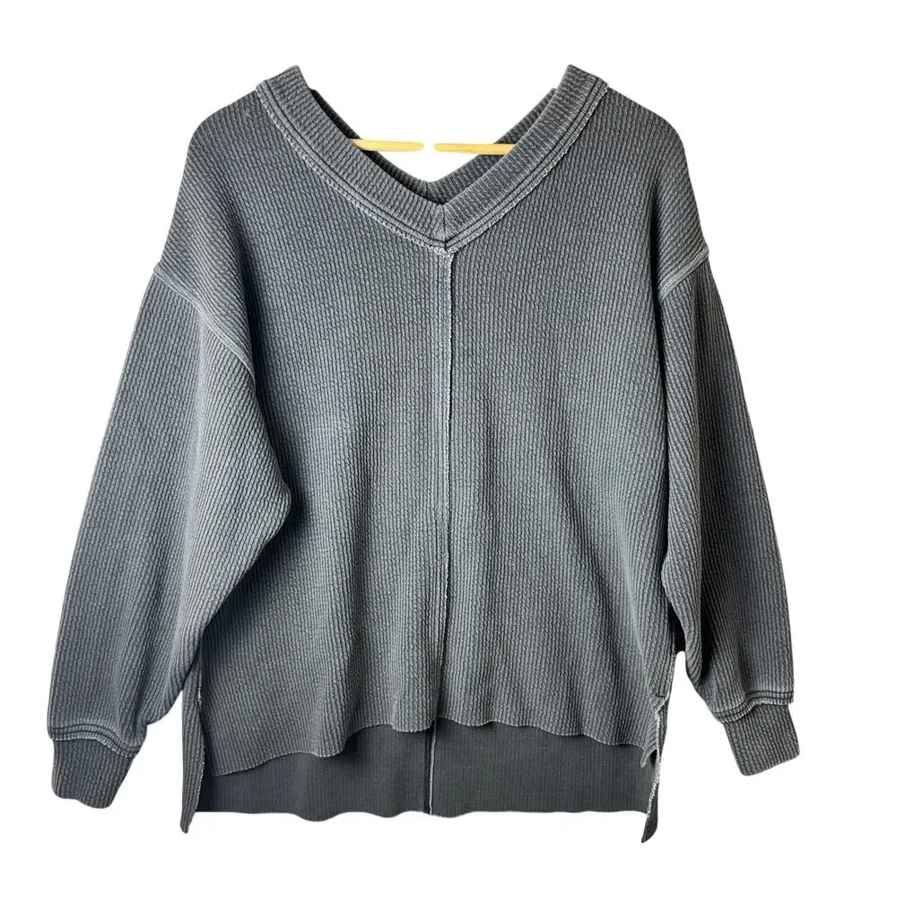 AERIE Gray Wonder Textured V-Neck Pullover Sweatshirt Size XS Oversized Women’s